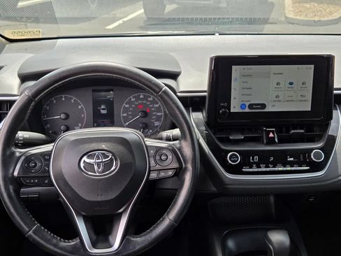 Used 2024 Toyota Corolla SE FWD image 12