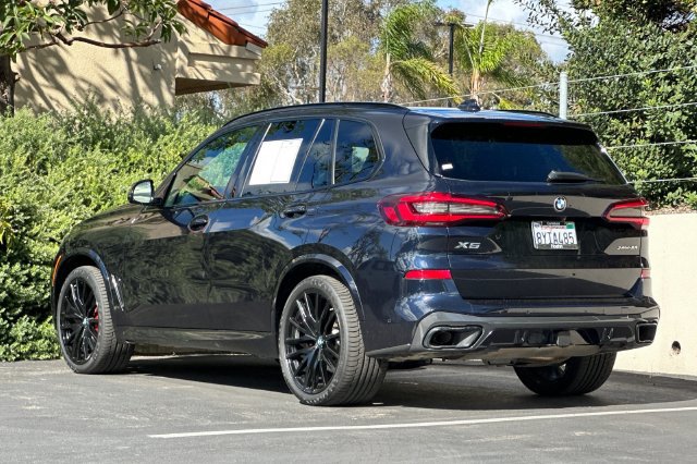 Used 2022 BMW X5 xDrive40i w/ M Sport Package AWD/4WD image 3