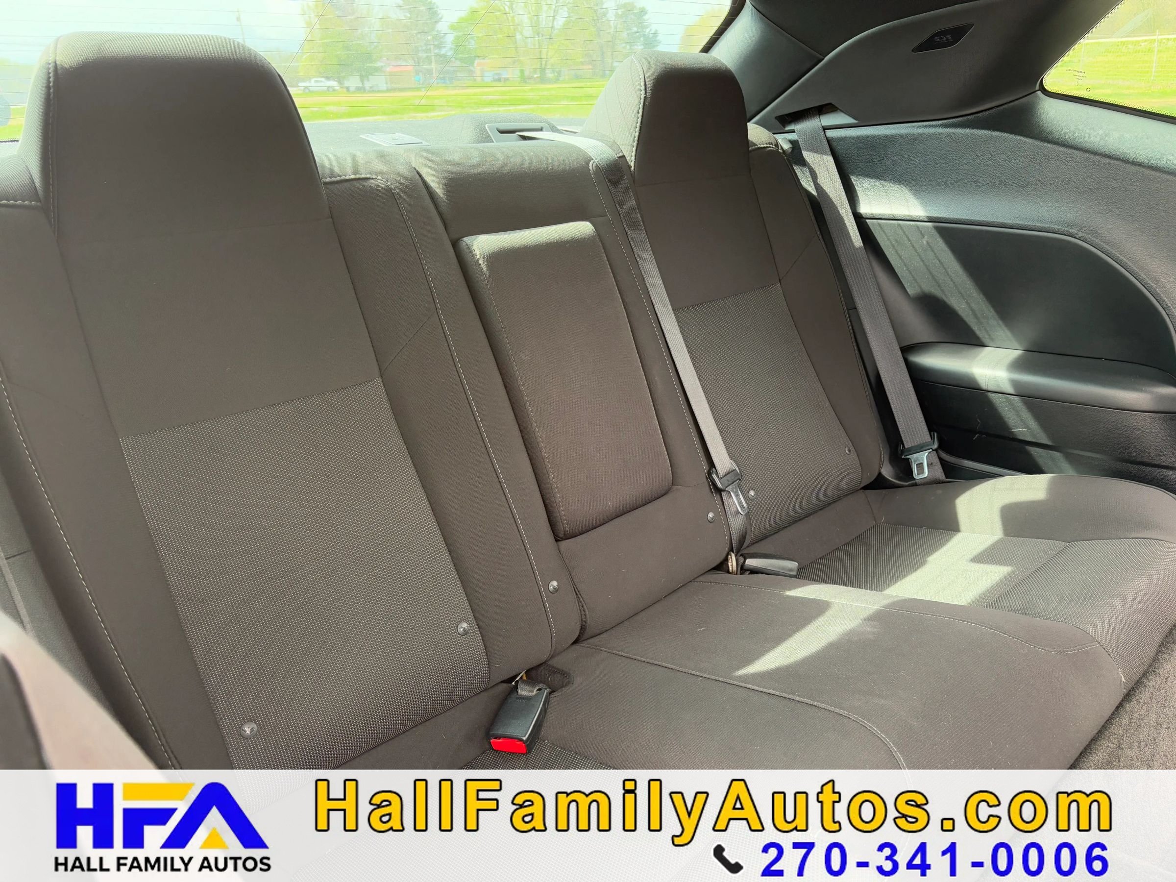 Used 2015 Dodge Challenger R/T RWD image 21