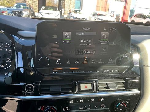 Certified 2023 Nissan Pathfinder SL w/ SL Premium Package image 12