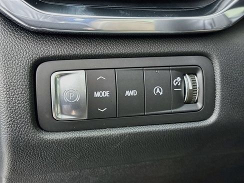 New 2026 GMC Acadia Denali Ultimate AWD/4WD image 10