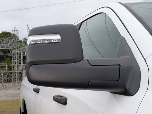 New 2026 RAM 2500 Big Horn AWD/4WD image 14