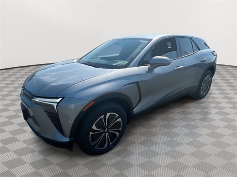 New 2025 Chevrolet Blazer EV LT image 1
