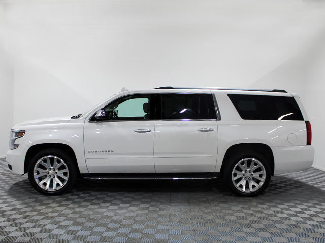 Used 2017 Chevrolet Suburban Premier AWD/4WD image 3