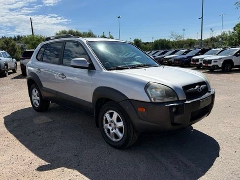 Used 2005 Hyundai Tucson GLS AWD/4WD image 8