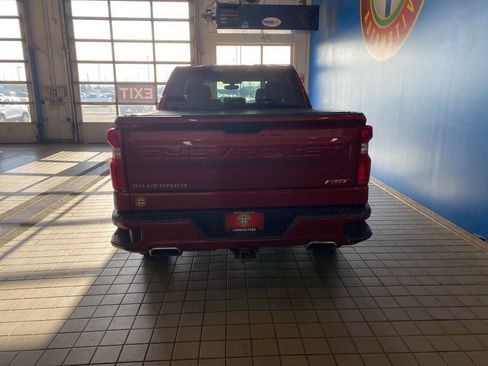 Used 2019 Chevrolet Silverado 1500 RST image 18