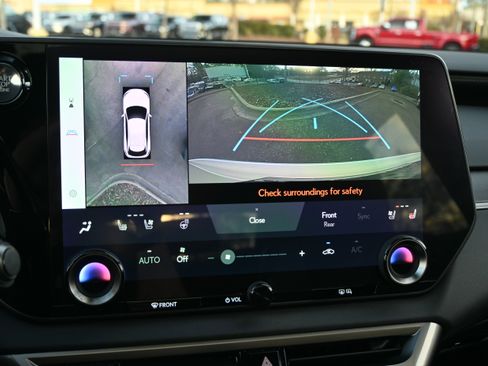 Used 2024 Lexus RX 350 Premium w/ Convenience Package image 15