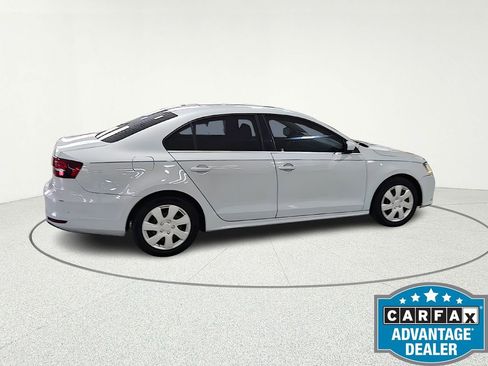 Used 2017 Volkswagen Jetta S image 7