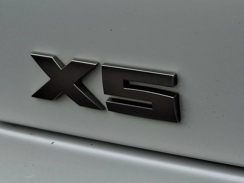 Used 2020 BMW X5 M50i w/ Executive Package AWD/4WD image 37