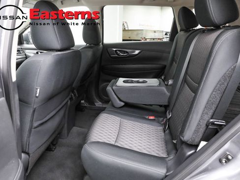 Used 2019 Nissan Rogue SV w/ Premium Package image 24