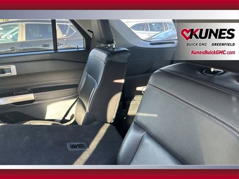 Used 2023 Ford Explorer XLT w/ Equipment Group 202A image 38