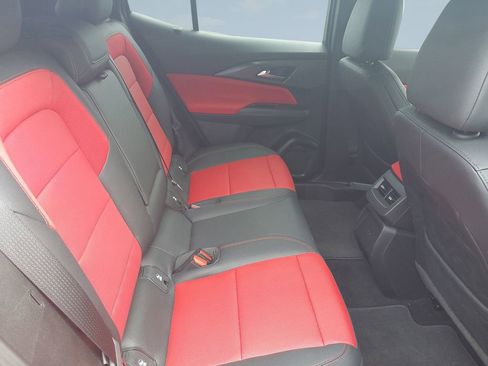 Used 2025 Chevrolet Equinox EV RS image 13