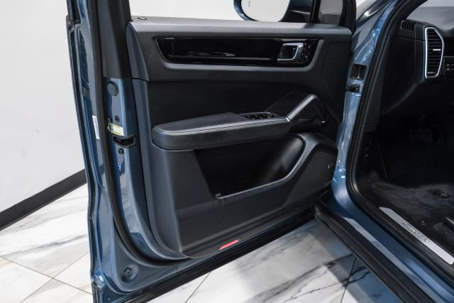 Used 2019 Porsche Cayenne AWD/4WD image 41