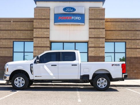 New 2026 Ford F250 XLT w/ FX4 Off-Road Package AWD/4WD image 9