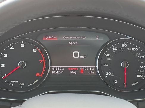 Used 2023 Audi Q5 2.0T Premium w/ Convenience Package AWD/4WD image 17