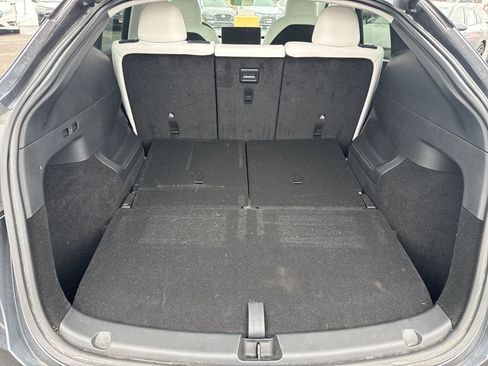 Used 2023 Tesla Model Y Long Range image 10