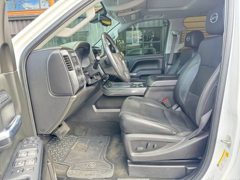 Used 2016 Chevrolet Silverado 2500 LTZ w/ LTZ Plus Package AWD/4WD image 13