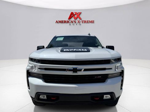 Used 2021 Chevrolet Silverado 1500 LT Trail Boss w/ Bed Protection Package AWD/4WD image 8