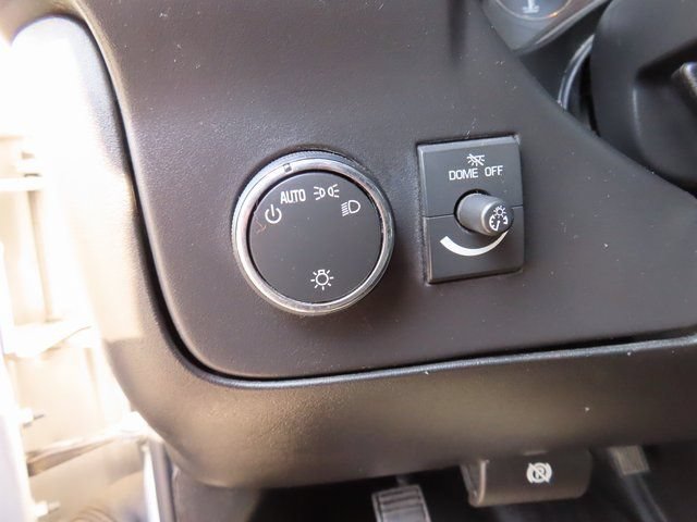 Used 2017 Chevrolet Express 2500 RWD image 21