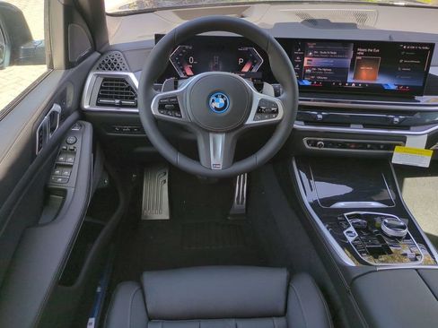 New 2026 BMW X5 xDrive50e w/ Executive Package AWD/4WD image 16