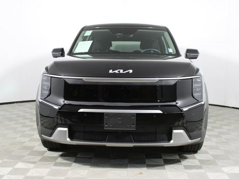 Used 2025 Kia EV9 Light Long Range image 43