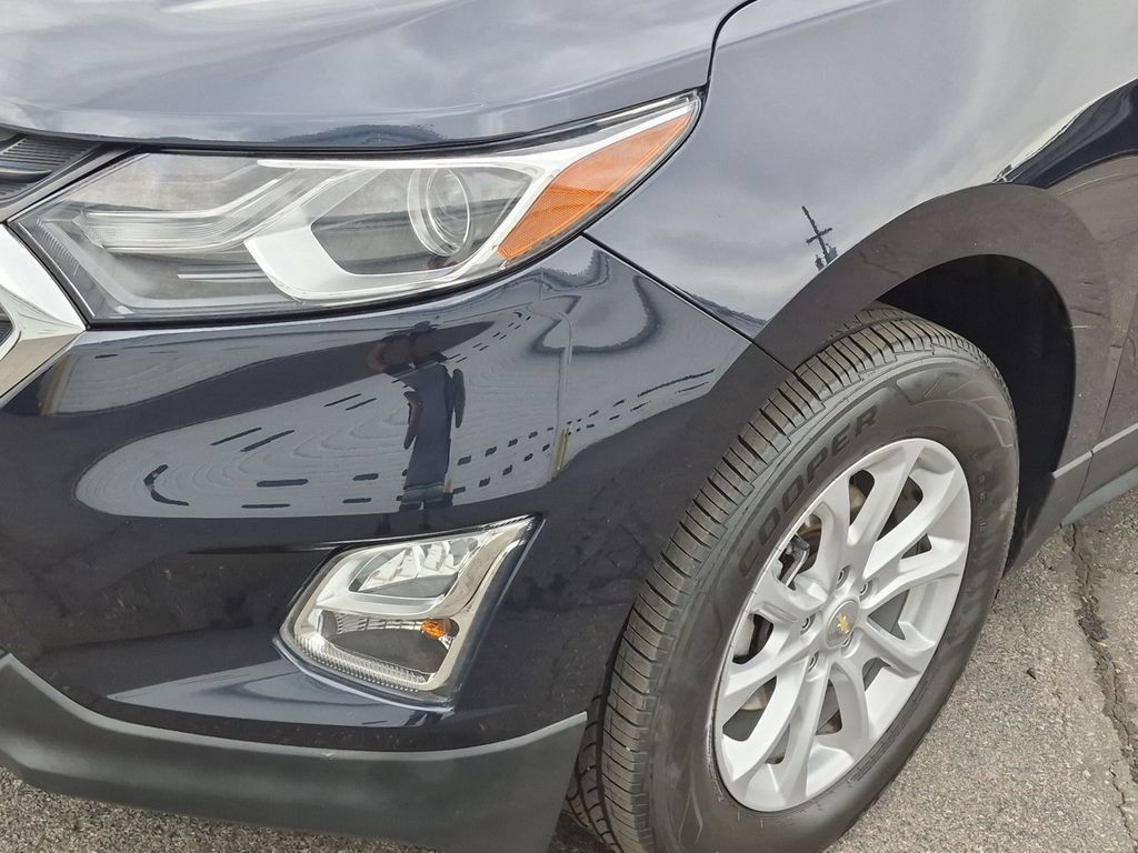 Used 2021 Chevrolet Equinox LT AWD/4WD image 9