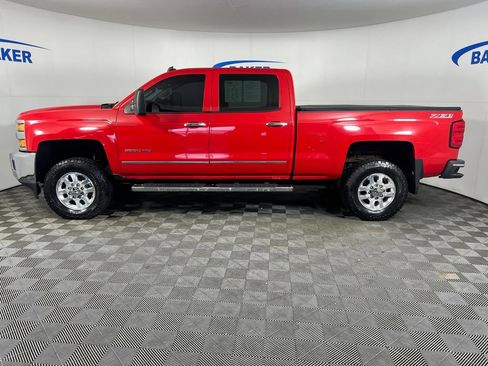 Used 2015 Chevrolet Silverado 2500 LTZ AWD/4WD image 2