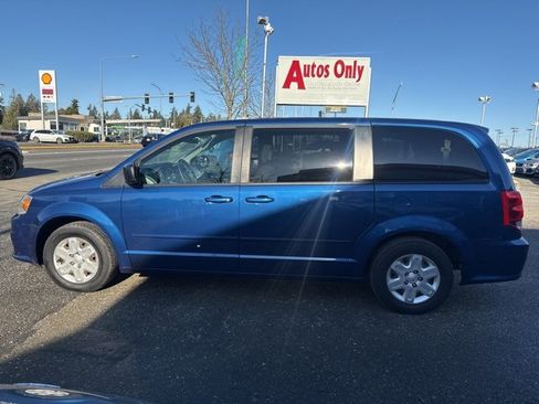 Used 2011 Dodge Grand Caravan Express image 8