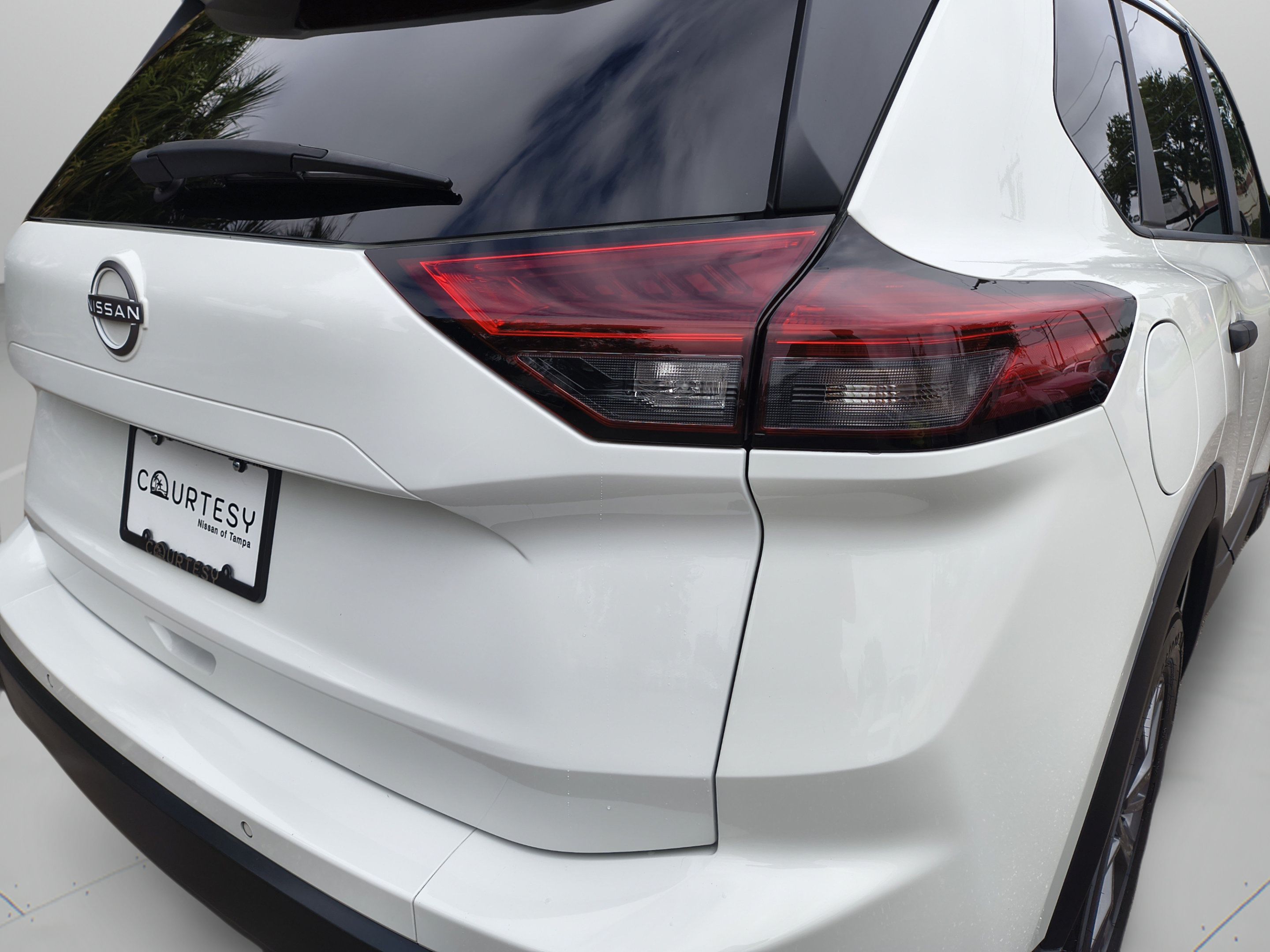 Certified 2024 Nissan Rogue S FWD image 34