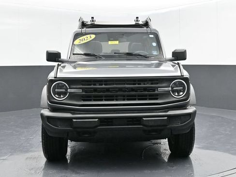 Used 2023 Ford Bronco 4-Door AWD/4WD image 3