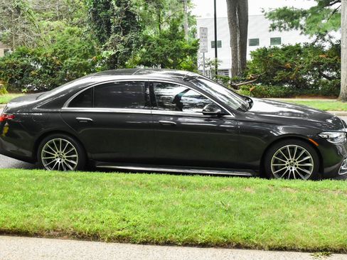 Used 2022 Mercedes-Benz S 580 4MATIC Sedan image 9