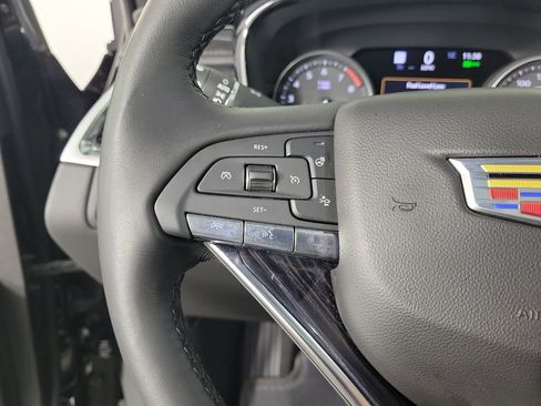 Certified 2025 Cadillac XT6 Premium Luxury w/ Technology Package FWD image 23