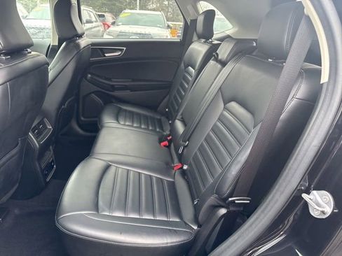 Certified 2022 Ford Edge SEL w/ Convenience Package image 16