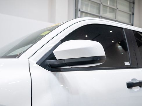 Used 2024 Toyota Tacoma TRD Off-Road image 12