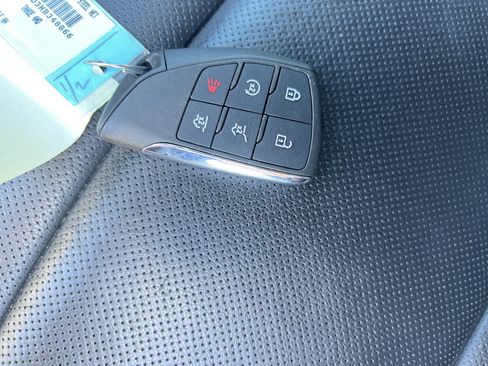 Used 2021 Chevrolet Tahoe Premier AWD/4WD image 37