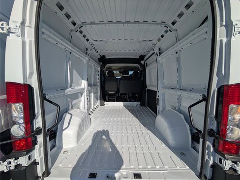 New 2026 RAM ProMaster 2500 w/ Power Group image 10