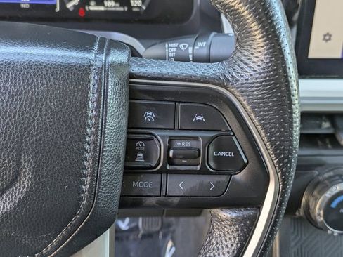 Used 2024 Toyota Tacoma TRD Off-Road image 20