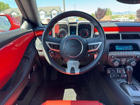 Used 2010 Chevrolet Camaro SS w/ RS Package RWD image 20