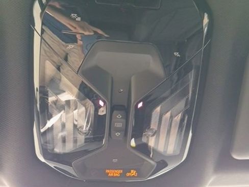 Used 2025 BMW X3 xDrive30i image 27