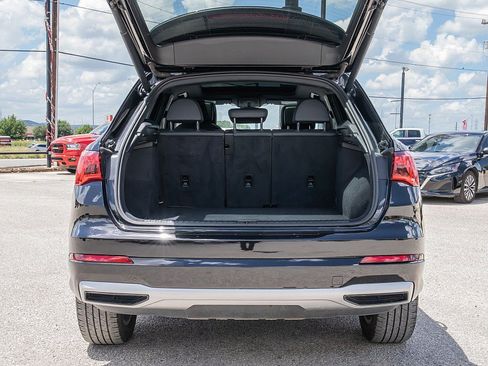 Used 2020 Audi Q3 2.0T Premium AWD/4WD image 12