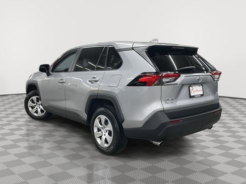 Used 2024 Toyota RAV4 LE image 4