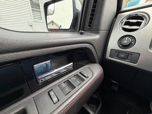 Used 2013 Ford F150 Limited image 22