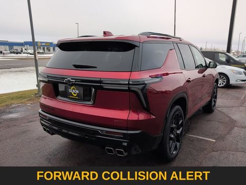 Used 2024 Chevrolet Traverse RS w/ LPO, Floor Liner Package image 7