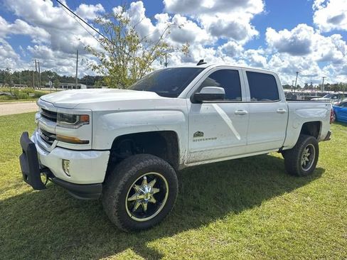Used 2017 Chevrolet Silverado 1500 LT w/ All Star Edition AWD/4WD image 15