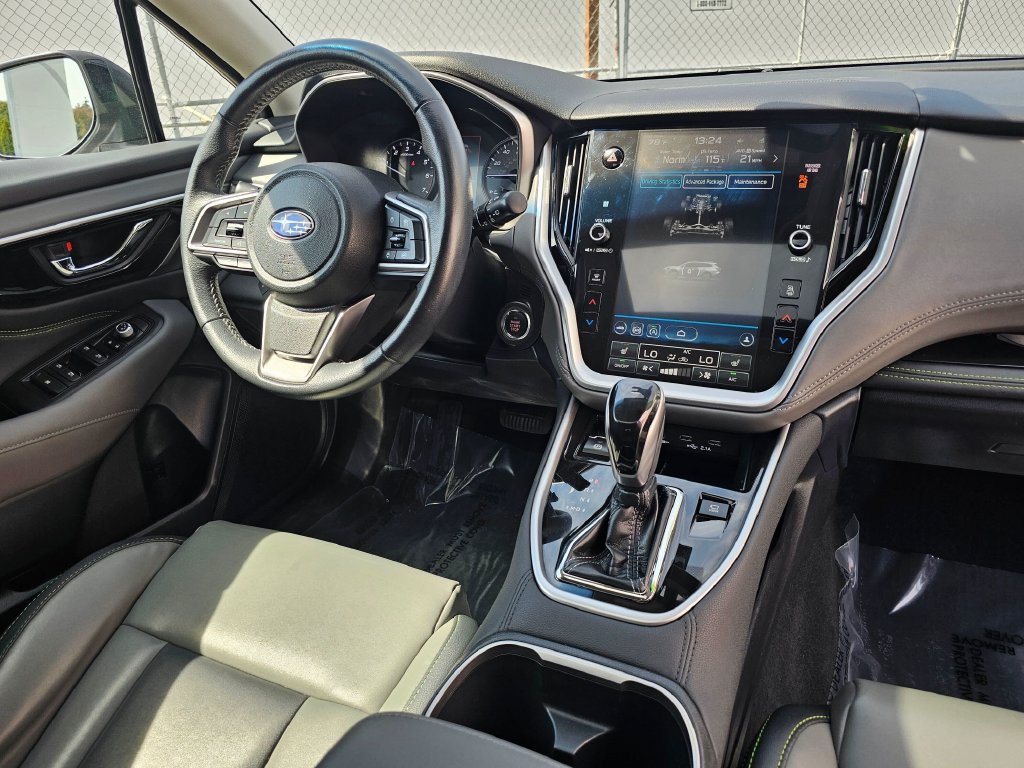 Used 2020 Subaru Outback Onyx Edition XT w/ Popular Package #2 AWD/4WD image 11