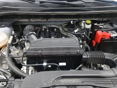 Used 2025 Ford Escape ST-Line FWD image 21