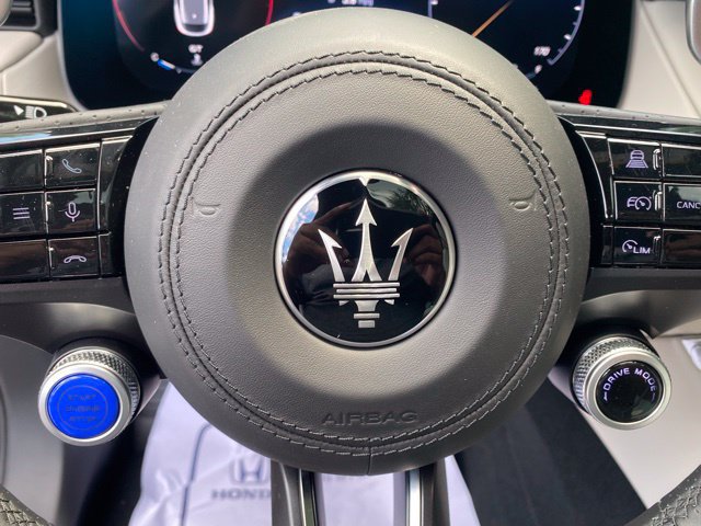 Used 2024 Maserati Grecale GT AWD/4WD image 24