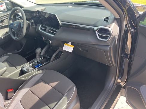 New 2026 Chevrolet TrailBlazer LS image 28