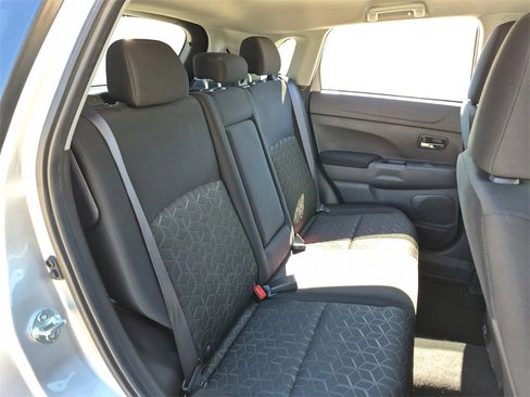 Used 2025 Mitsubishi Outlander Sport LE image 54