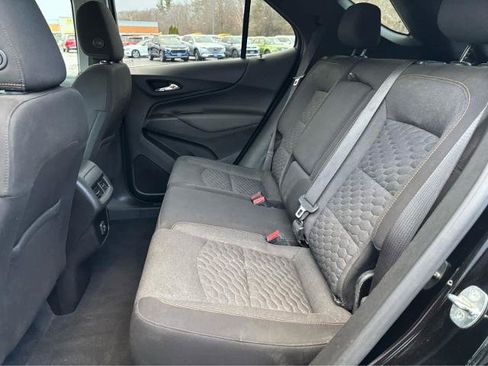 Used 2021 Chevrolet Equinox LT image 23
